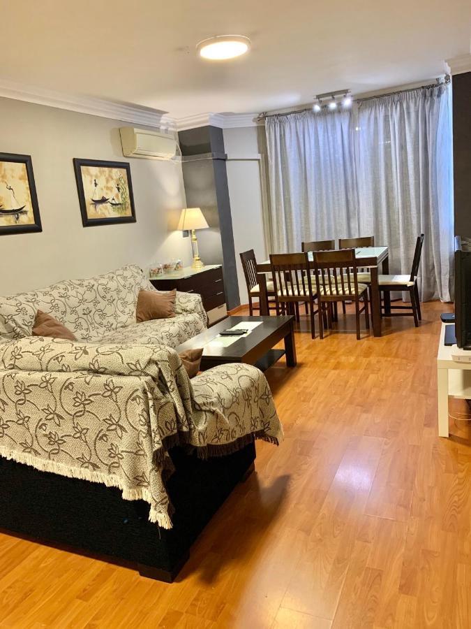 Apartamento Acogedor, Excelente Ubicacion, 10 Min Centro Lejlighed Sevilla Eksteriør billede