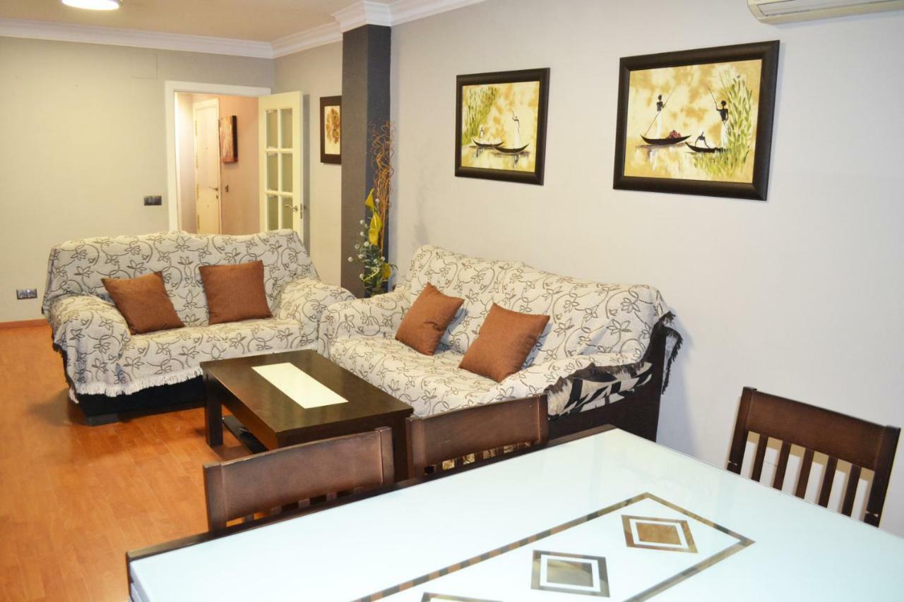 Apartamento Acogedor, Excelente Ubicacion, 10 Min Centro Lejlighed Sevilla Eksteriør billede